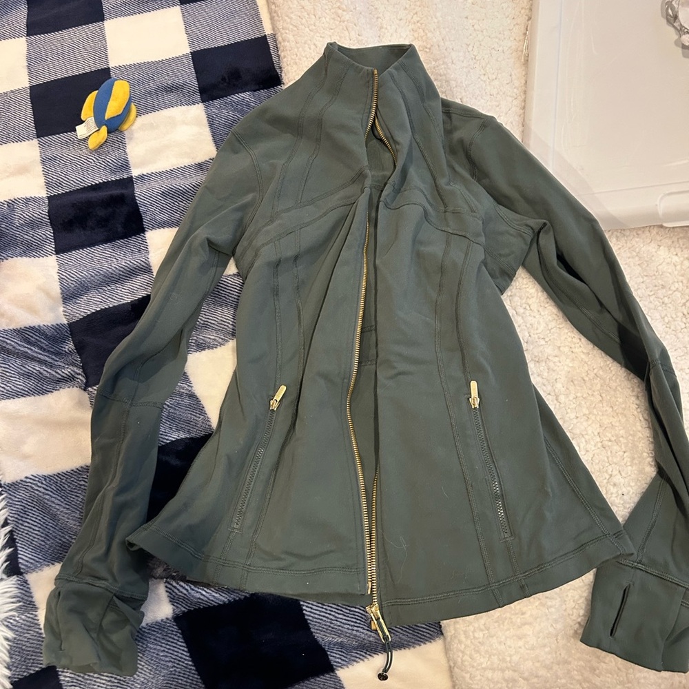 Lululemon zip up